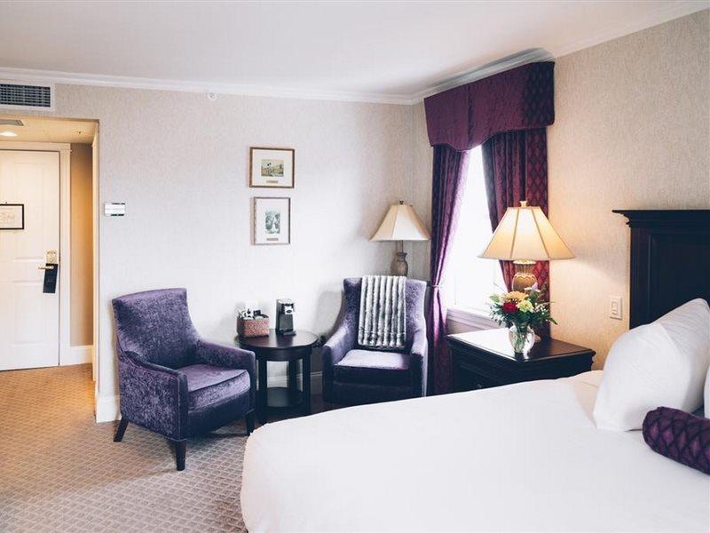 Hotel The Great George Charlottetown